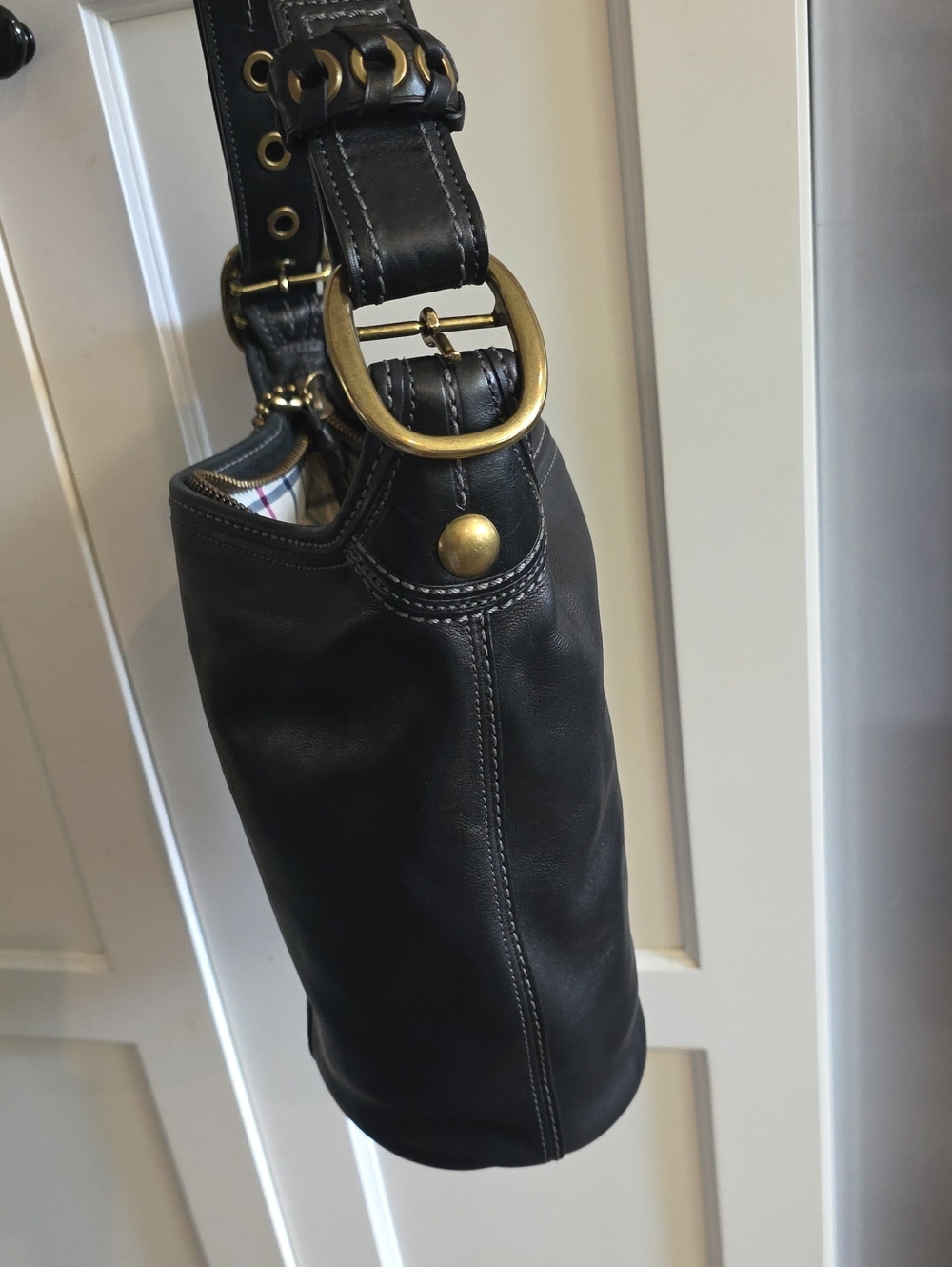 Coach Bleecker Bucket Bag With Tattersall Lining Like New!! - Picture 9 of 10